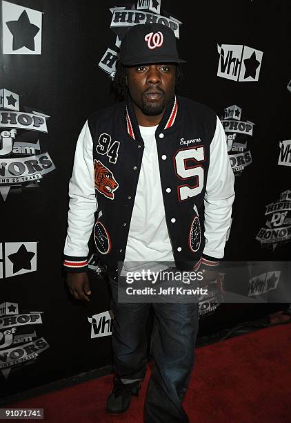 Wale Rapper 2008 430 Wale Hip Hop Stock Photos, High-Res Pictures, and Images - Getty Images