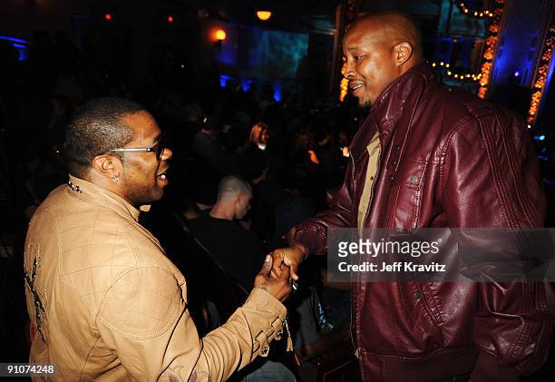 Rappers Busta Rhymes and Warren G attend the 2009 VH1 Hip Hop Honors at the Brooklyn Academy of Music on September 23, 2009 in the Brooklyn borough...