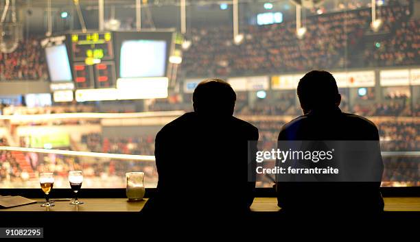 presse room - kommentator stock-fotos und bilder