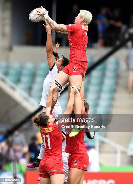Jennifer Kish of Canada competes at the lineout in the semi final match against New Zealand during day two of the 2018 Sydney Sevens at Allianz...