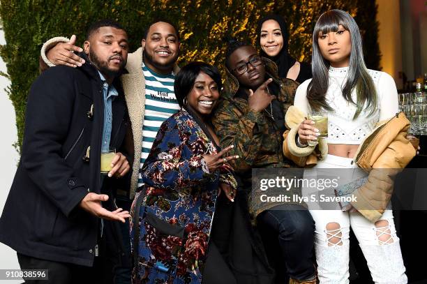 Black Way Rapper Father 95 Blackway Stock Photos, High-Res Pictures, and Images - Getty Images