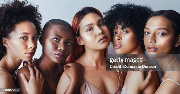 your own beauty is the best kind of beauty - portrait afrika kind stock pictures, royalty-free photos & images