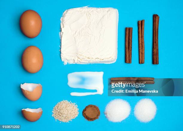 cookies material organized in knolling style. knolling arrangement - sugar pile stock pictures, royalty-free photos & images