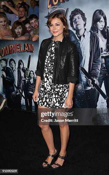 Actress Samaire Armstrong arrives at the Los Angeles premiere of Sony Pictures' "Zombieland" on September 23, 2009 in Los Angeles, California.