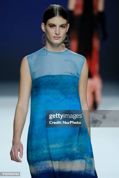 Model walks the runway at the Angel Schlesser show during the Mercedes-Benz Fashion Week Madrid Autumn/Winter 2018-19 at Ifema on January 27, 2018 in...