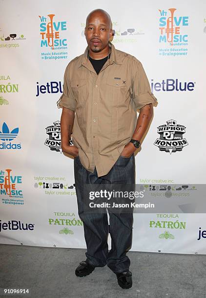 Rapper Warren G attends the 2009 VH1 Hip Hop Honors after party to benefit the VH1 Save The Music Foundation at One Hanson Place on September 23,...