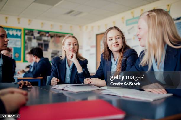 prata i klassen - school uniform bildbanksfoton och bilder