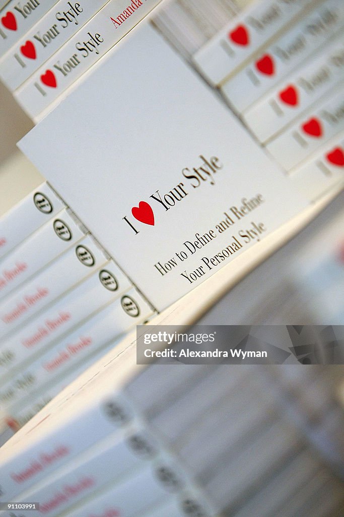 CHANEL Hosts Amanda Brooks Book Signing