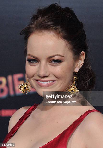 219 Emma Stone Zombieland 2009 Photos and Premium High Res Pictures - Getty  Images