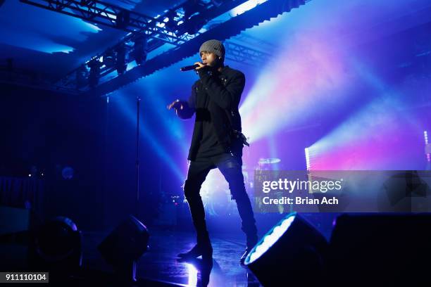 6lack performs onstage at Sir Lucian Grainges 2018 Artist Showcase presented by Citi with support from Remy Martin on January 27, 2018 in New York...