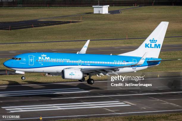 klm royal dutch airlines - fokker aircraft stockfoto's en -beelden