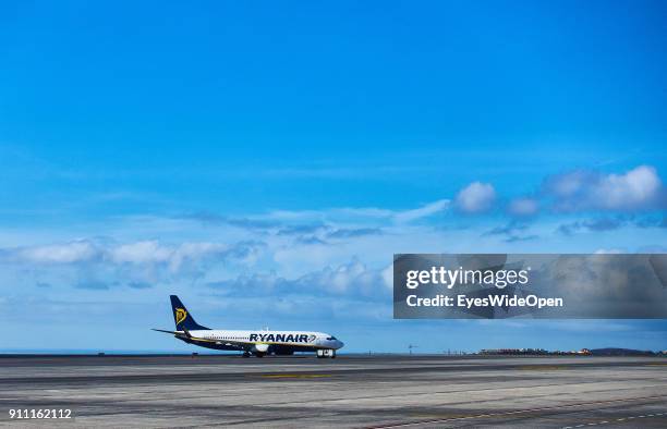 Ryanair passenger jets at the gate of southern airport Aeropuerto Reina Sofia del Sur on January 08, 2018 in Tenerife, Spain.