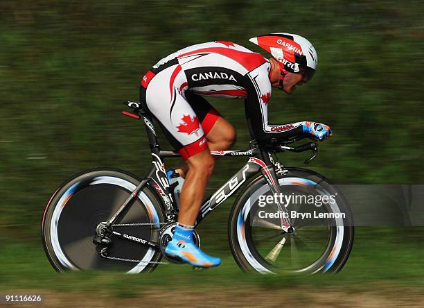 Svein Tuft of Canada in action during the Elite Men's Time Trial at the 2009 UCI Road World Championships on September 24, 2009 in Mendrisio,...