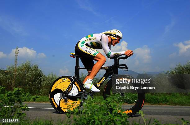 Adam Hansen of Australia in action during the Elite Men's Time Trial at the 2009 UCI Road World Championships on September 24, 2009 in Mendrisio,...