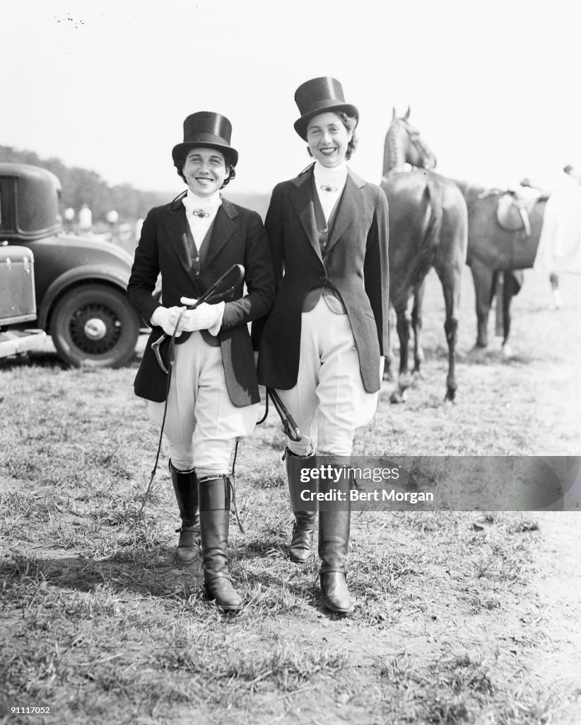 Misses Carol And Hope Gimbel