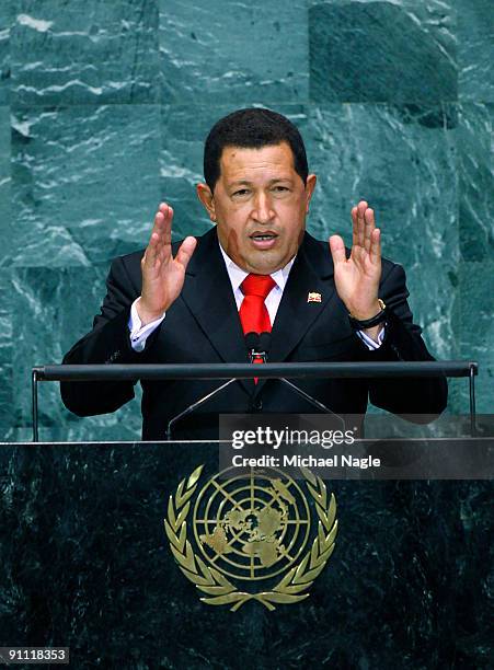 Hugo Ch 31,198 President Hugo Chavez Stock Photos, High-Res Pictures, and ...