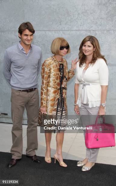 Roger Federer, Anna Wintour and Mirka Federer attend the Giorgio Armani Fashion Show as part of the Milan Womenswear Fashion Week Spring/Summer 2010...