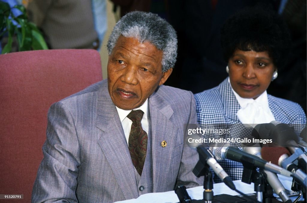 Former President Nelson Mandela with ex wife Winnie.