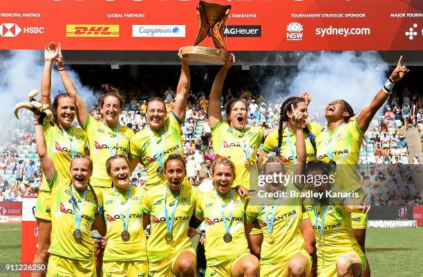 Australia celebrate victory after defeating New Zealand in the Women's Final during day three of the 2018 Sydney Sevens at Allianz Stadium on January...