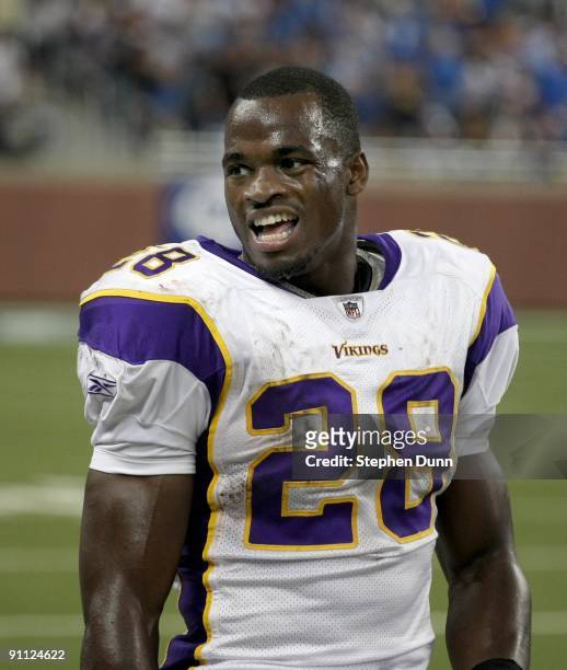 Running back Adrian Peterson of the Minnesota Vikings warms up for the game against the Detroit Lions at Ford Field on September 20, 2009 in Detroit,...