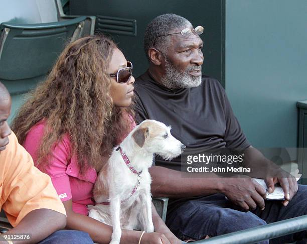 With injured sister Serena and father Richard Williams watching, Venus Williams defeated Sania Mirza 6-3, 6-2 at the 2005 Bank of the West Tennis...
