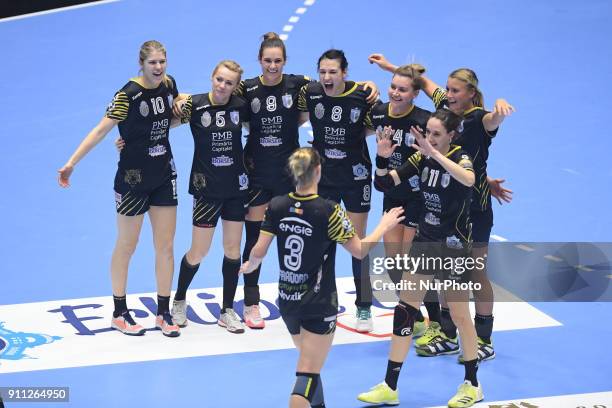 Bucuresti's celebration with Line Jørgensen, Iulia Curea, Sabina Jacobsen, Cristina Neagu, Amanda Kurtovic, Isabelle Gulldén, Saurina Ayglon, Marit...