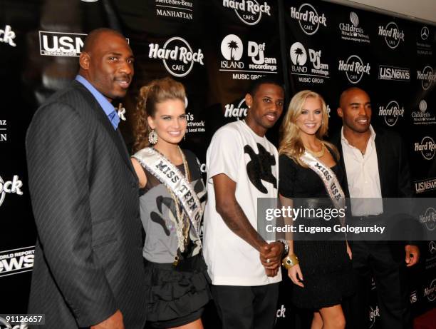 Brandon Jacobs, Stormi Henley, Fabolous, Kristen Dalton and Tiki Barber attend the 3rd annual Tiki Rocks The Square for the Children's Miracle...