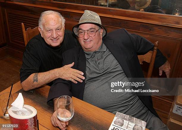 Joe Rigano Photos et images de collection - Getty Images