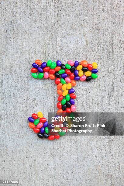 letter j for jellybeans - letter j stockfoto's en -beelden