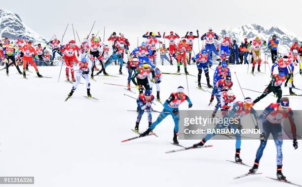 Athletes compete in the Mens FIS Cross Country 15 km Mass Start World Cup on January 28, 2018 in Seefeld, Austria / AFP PHOTO / APA / BARBARA GINDL /...