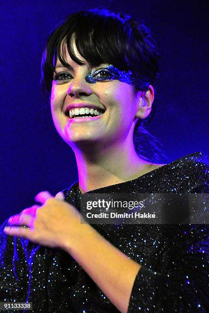 Lilly Allen performs on stage on the first day of Lowlands Festival at Evenemententerrein Walibi World on August 21, 2009 in Biddinghuizen,...