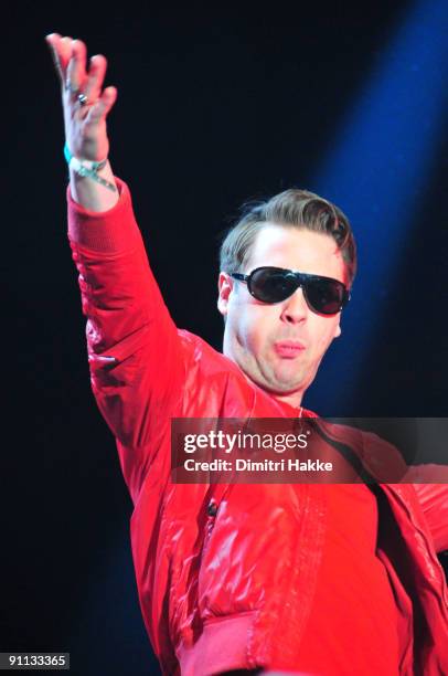 Tom Meighan of Kasabian performs on stage on the first day of Lowlands Festival at Evenemententerrein Walibi World on August 21, 2009 in...