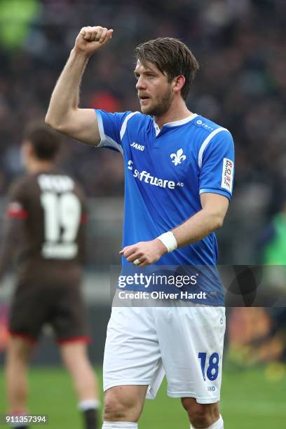 Peter Niemeyer of Darmstadt celebrate after the Second Bundesliga match between FC St. Pauli and SV Darmstadt 98 at Millerntor Stadium on January 28,...