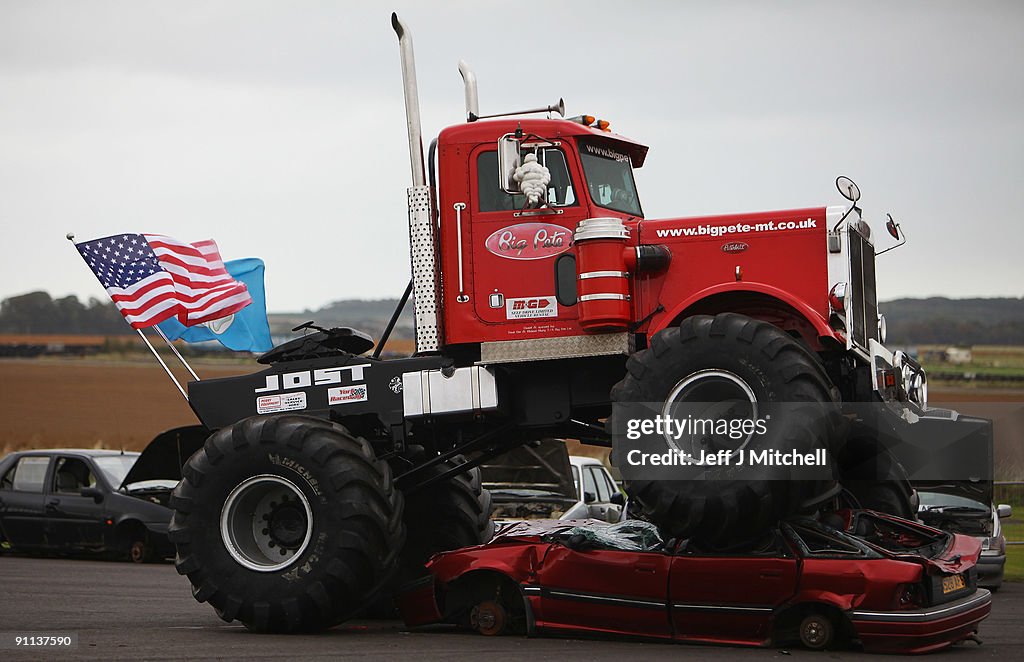 Car Crushing Monster Truck Launches The Magnificient Machine Exhibition