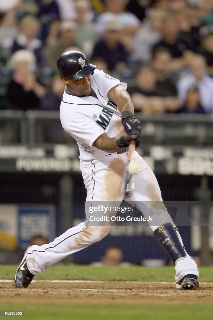 Chicago White Sox v Seattle Mariners