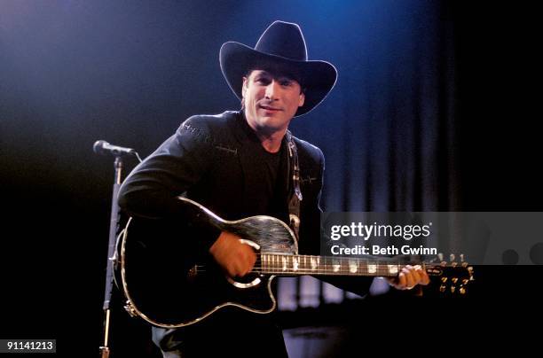 Photo of Clint BLACK