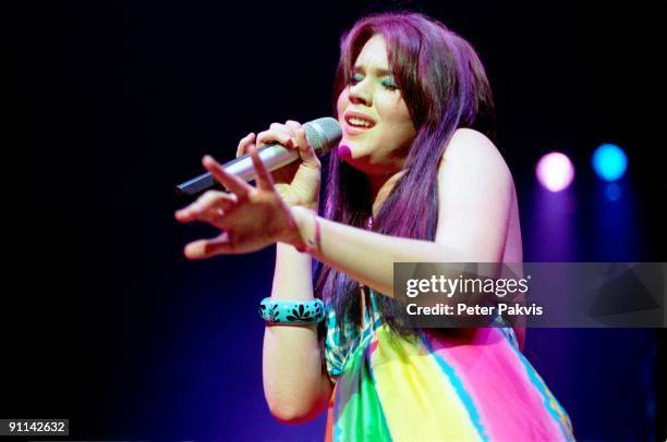 Photo of Joss STONE; Joss Stone, Heineken Music Hall, Amsterdam, Nederland,, 11 juli 2007, Pop, soul, blues, zangeres Joss Stone geeft tijdens het...