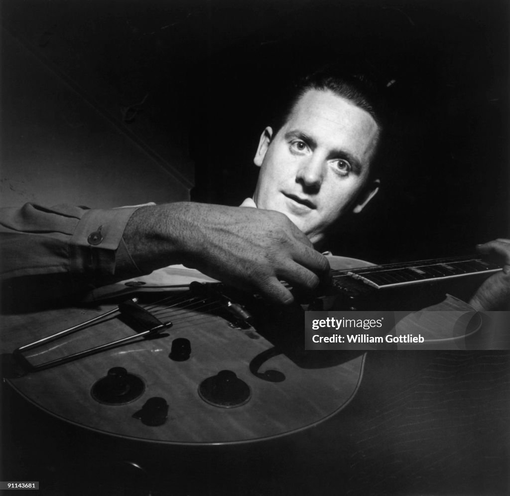 Photo of Les PAUL