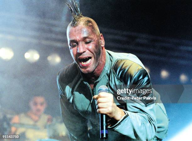 107 Rammstein 2001 Photos & High Res Pictures - Getty Images