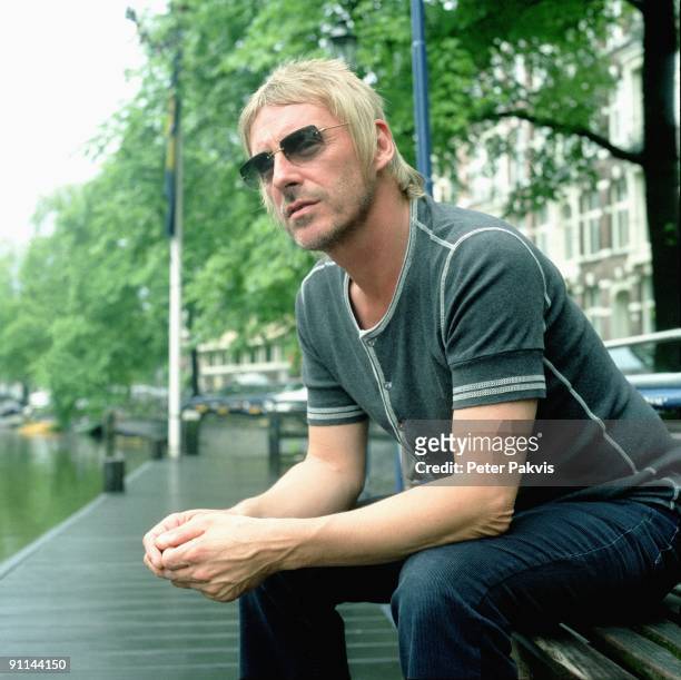 Photo of Paul WELLER; Paul Weller, Nederland, Leidse Brug, A'dam, 25 juli 2005, Pop, punk, mod, soul, gitaar, zanger, gitarist en componist, Paul...