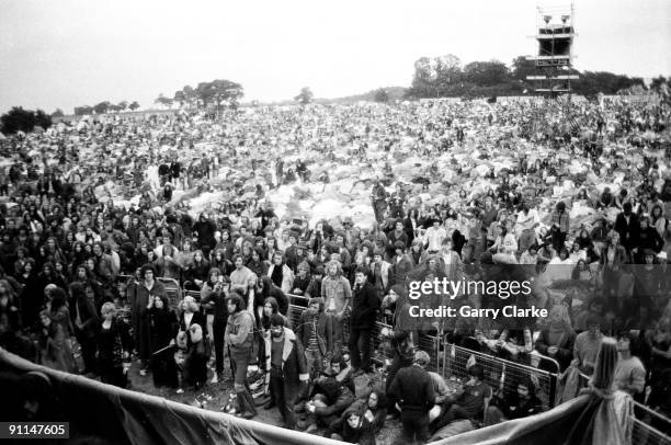 Photo of FESTIVALS, crowd shot of audience watching at Weeley Festival, festivals, hippies