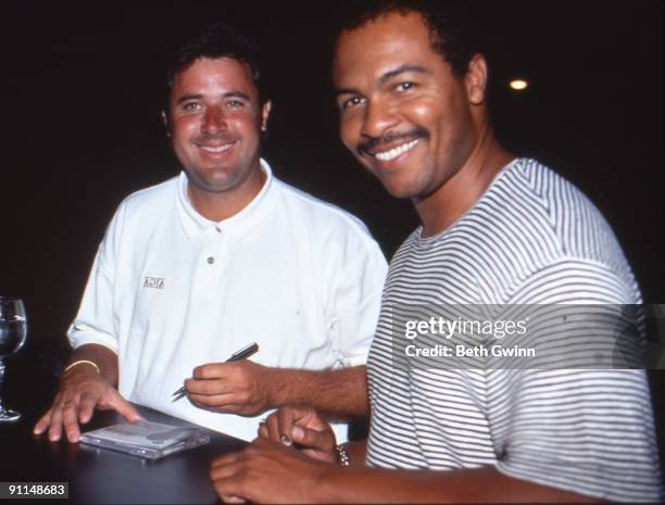 Photo of Ray PARKER Jr and Vince GILL, w/Ray Parker Jr