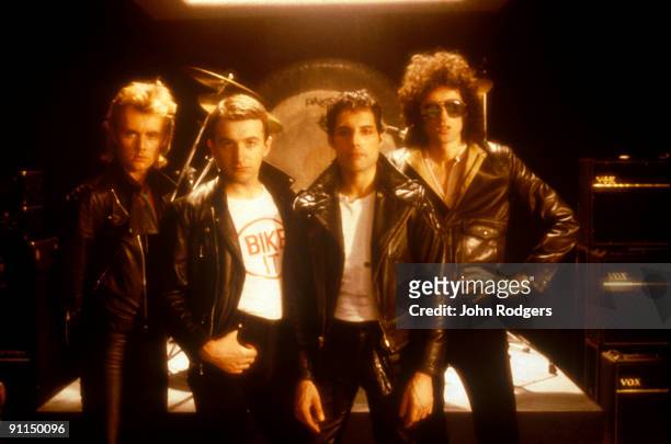 Photo of QUEEN; Posed group portrait L-R Roger Taylor, John Deacon, Freddie Mercury and Brian May