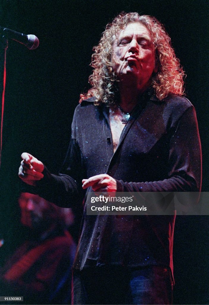 Photo of Robert PLANT