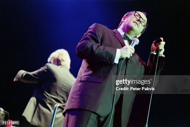 Photo of Elvis COSTELLO, Elvis Costello, Heineken Music Hall, Amsterdam, Nederland, 06 september 2006, Pop, new wave, klassiek, country, Elvis...