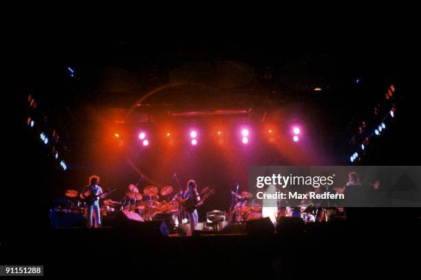 Photo of Tony BANKS and Darl STUERMER and Mike RUTHERFORD and Phil COLLINS and GENESIS, L-R: Daryl Stuermer, Mike Rutherford, Phil Collins, Tony...