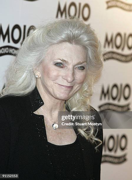 Photo of Judy COLLINS, posed, arriving at awards