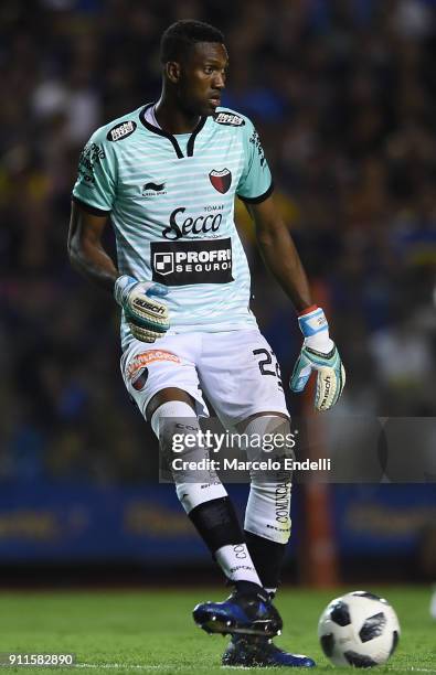 Alexander Dominguez goalkeeper of Colon kicks the ball during a match between Boca Juniors and Colon as part of the Superliga 2017/18 at Alberto J....