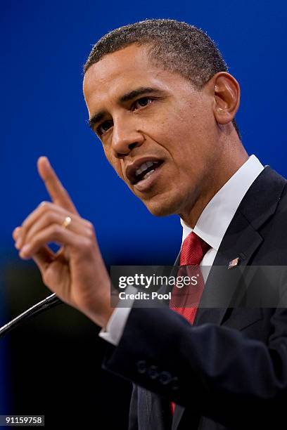 President Barack Obama speaks during a news conference following day two of the G-20 summit September 25, 2009 in Pittsburgh, Pennsylvania. G-20...