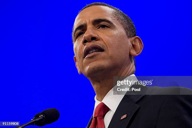 President Barack Obama speaks during a news conference following day two of the G-20 summit September 25, 2009 in Pittsburgh, Pennsylvania. G-20...